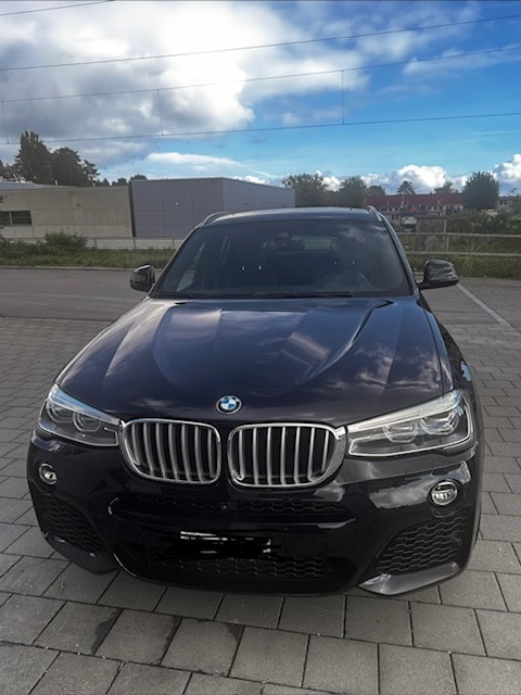 BMW 30d xDrive SAG-image-1