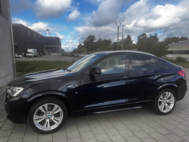BMW 30d xDrive SAG-image-0