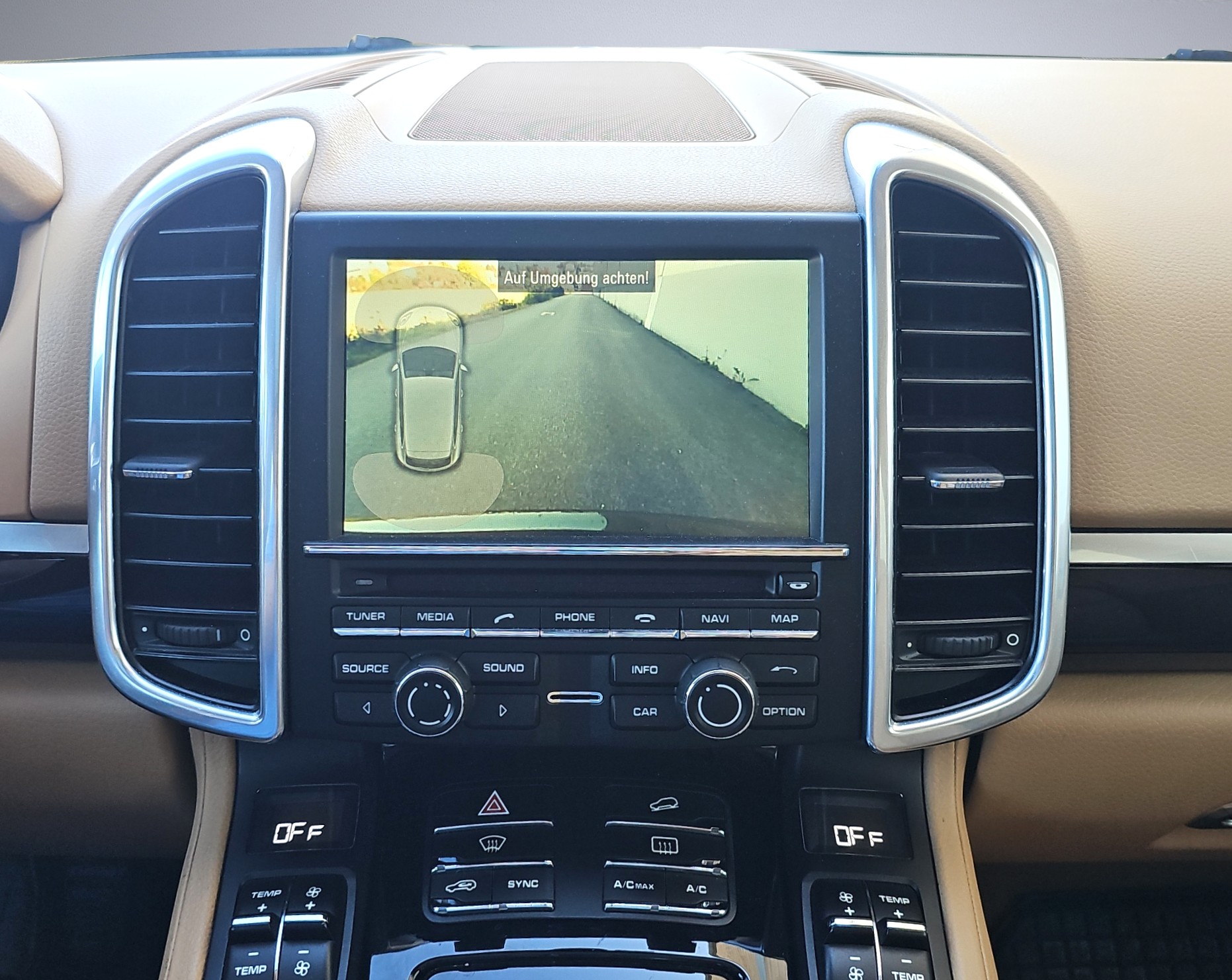 PORSCHE Cayenne Diesel-image-13
