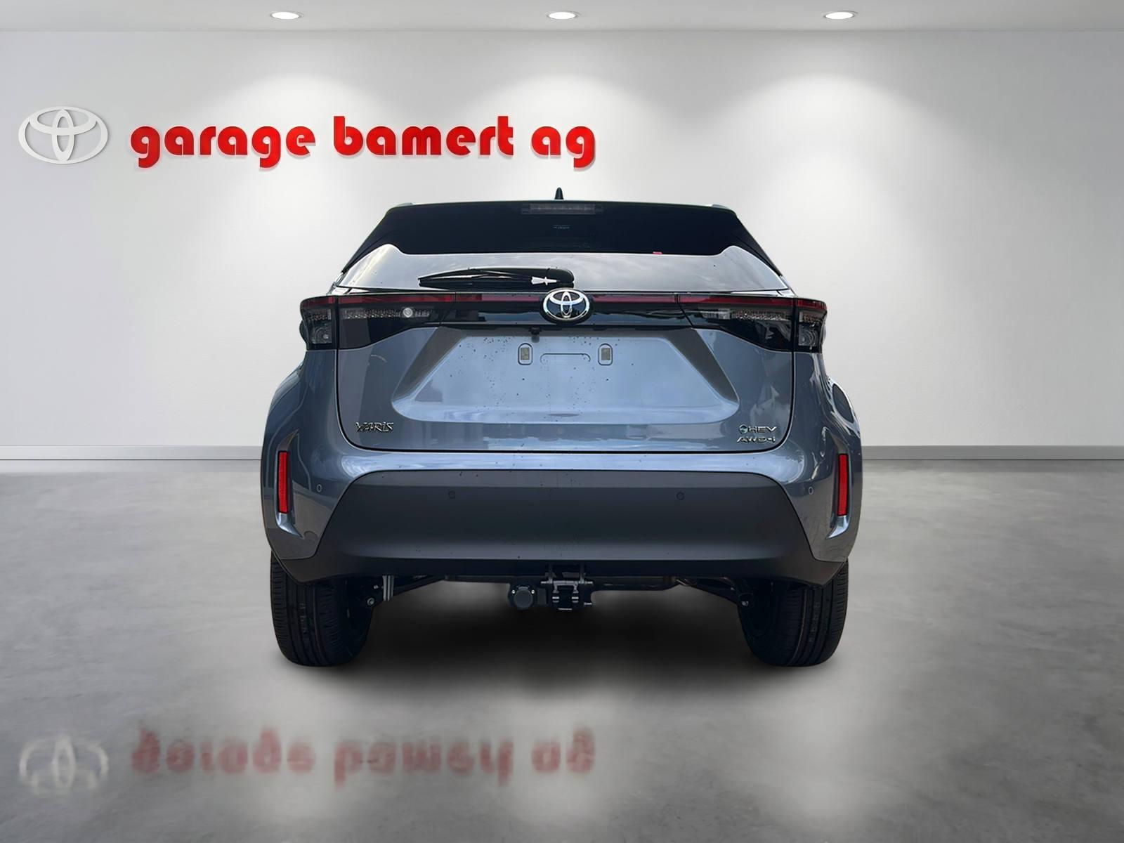 TOYOTA Yaris Cross 1.5 VVT-i HSD Premium AWD-i-image-4