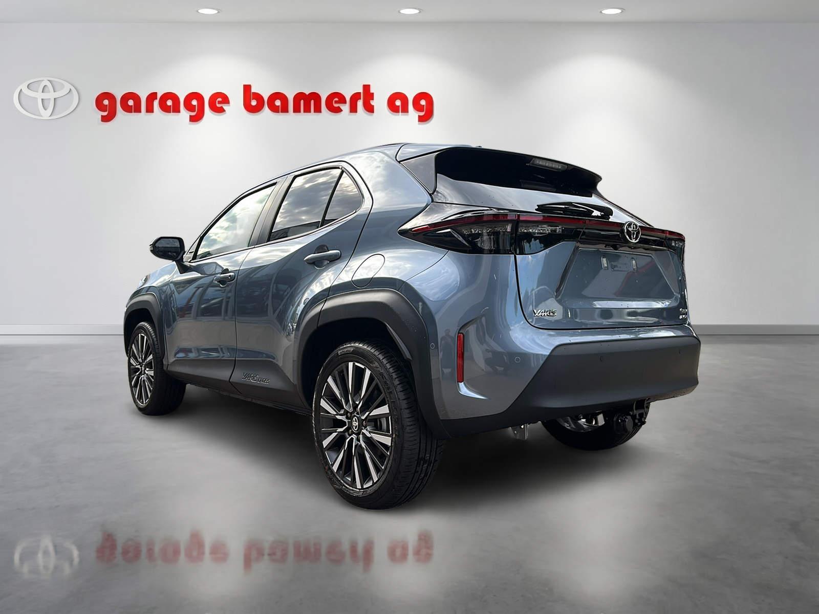 TOYOTA Yaris Cross 1.5 VVT-i HSD Premium AWD-i-image-3