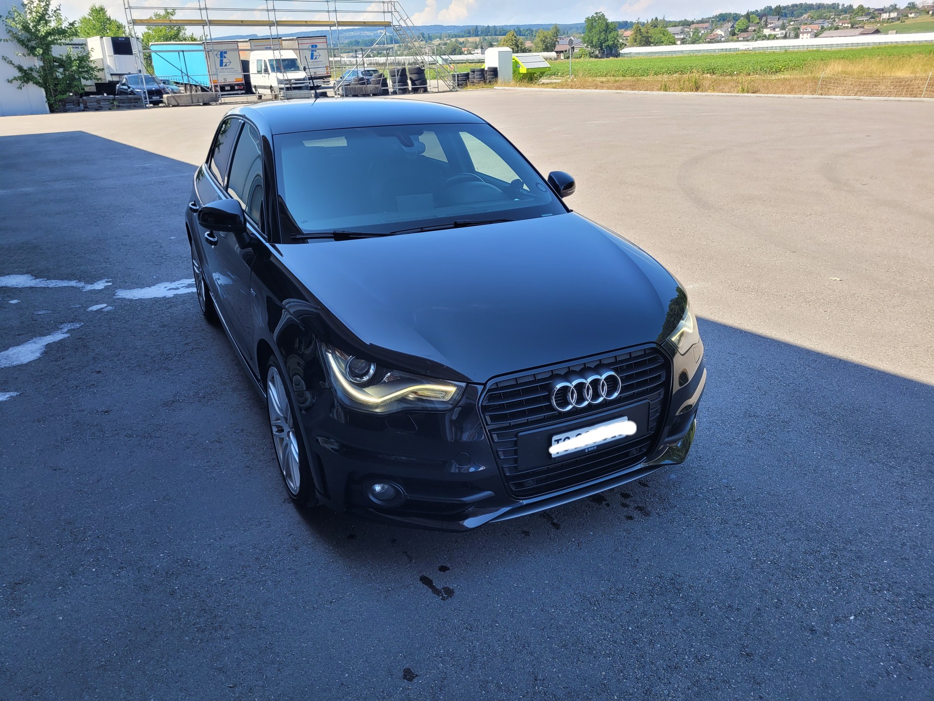 AUDI 1.4 TFSI Ambition S-Tronic-image-0