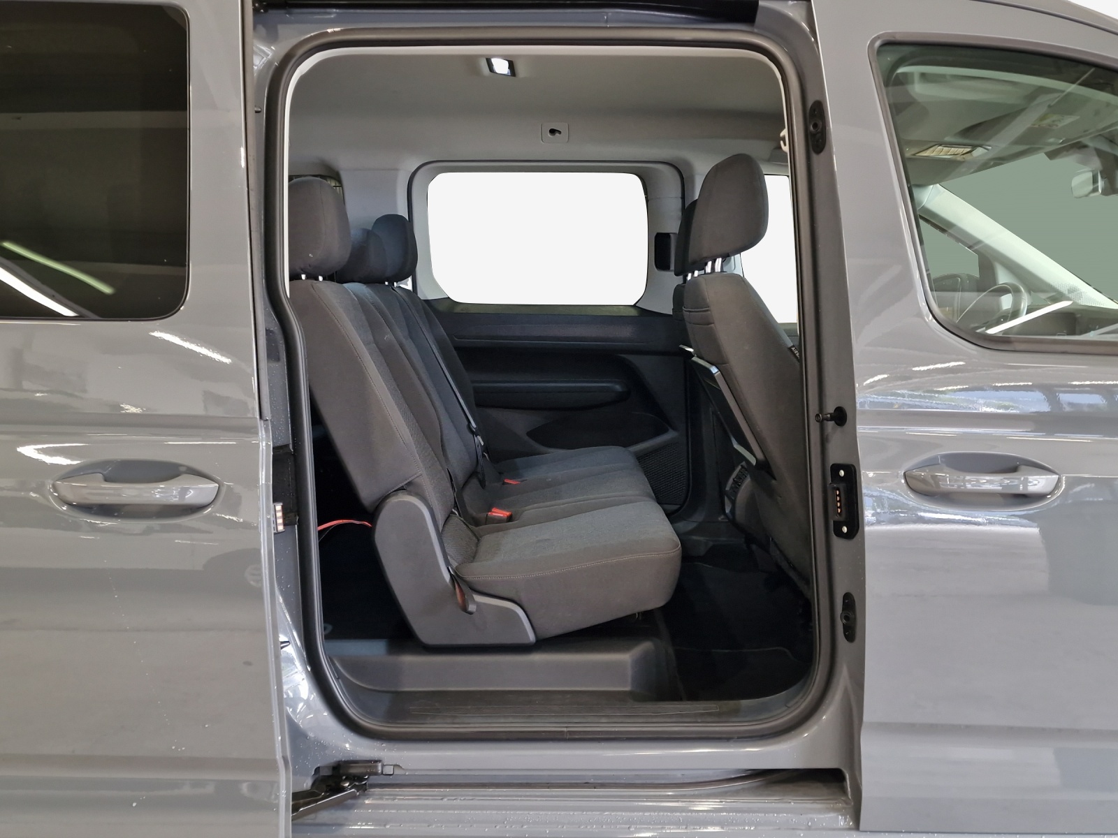 VW Caddy Maxi 1.5 TSI Plug in Hybrid Life DSG-image-15