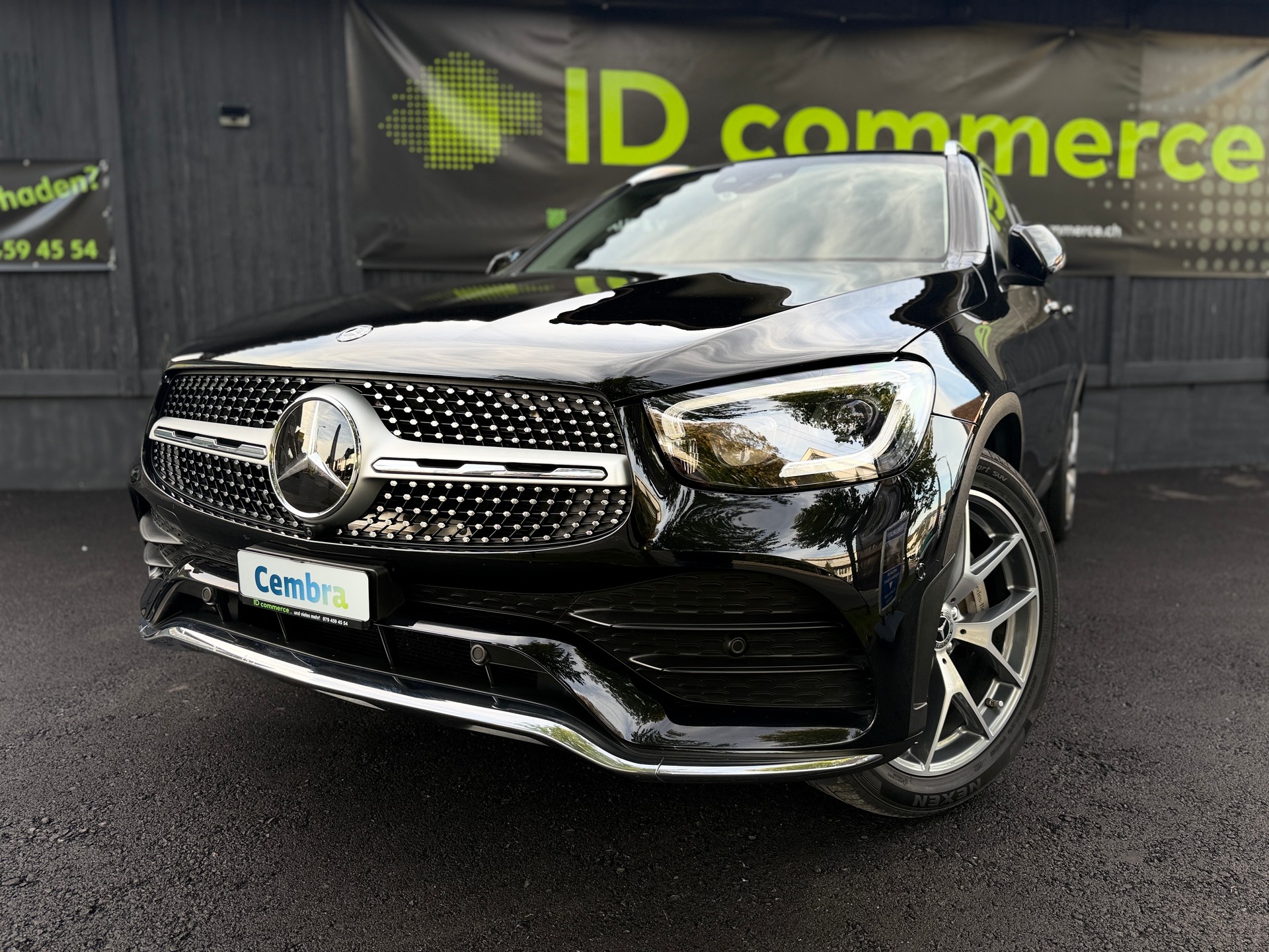 MERCEDES-BENZ GLC 300 d AMG Line 4Matic 9G-Tronic-image-0