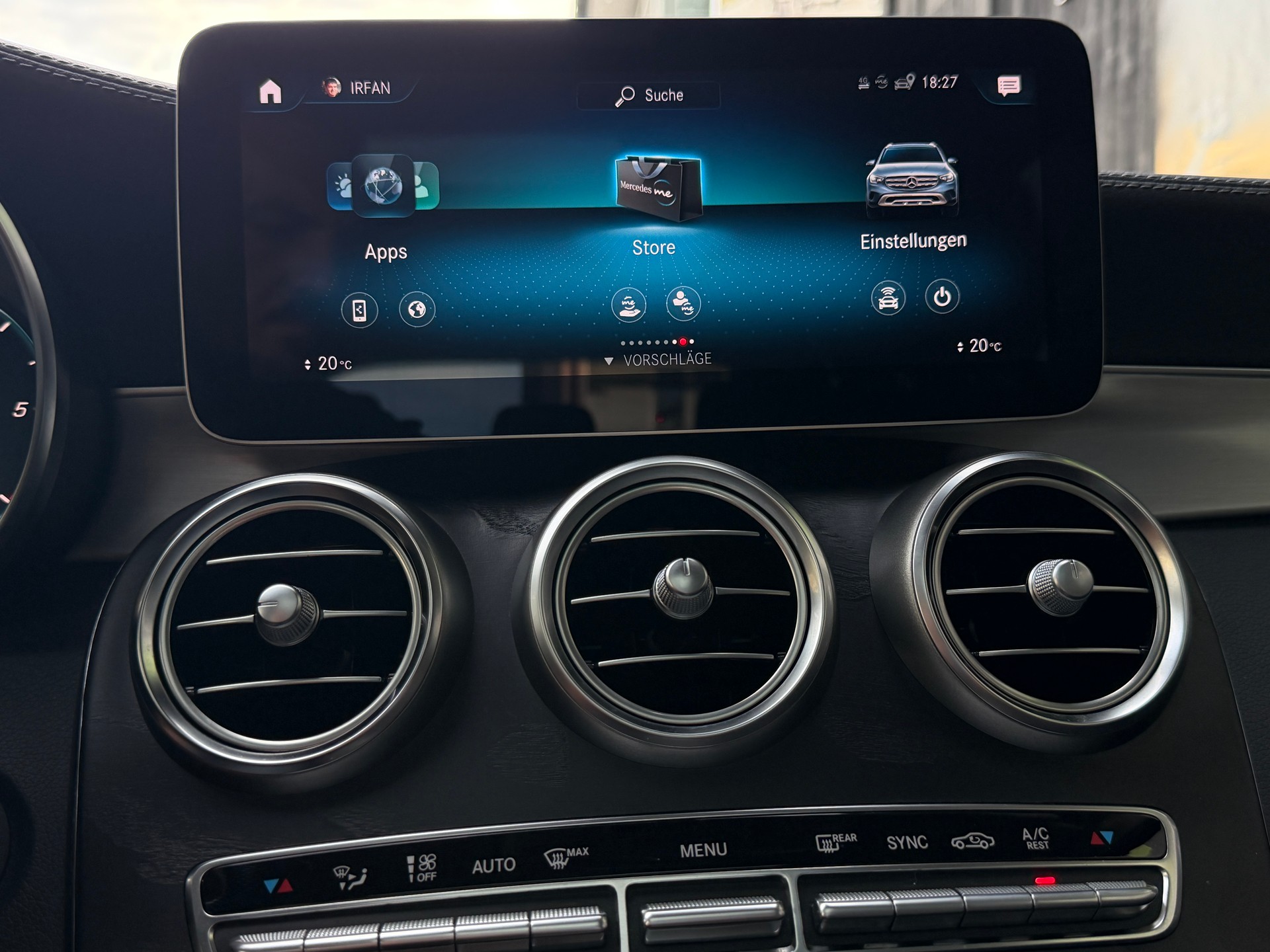 MERCEDES-BENZ GLC 300 d AMG Line 4Matic 9G-Tronic-image-20