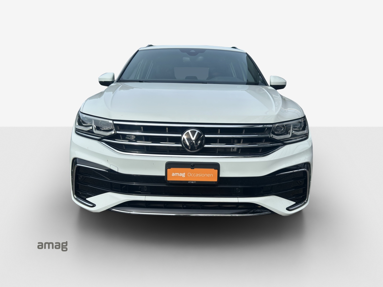 VW Tiguan 2.0TSI R-Line 4Motion DSG-image-6