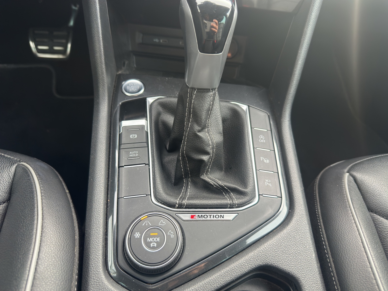 VW Tiguan 2.0TSI R-Line 4Motion DSG-image-14
