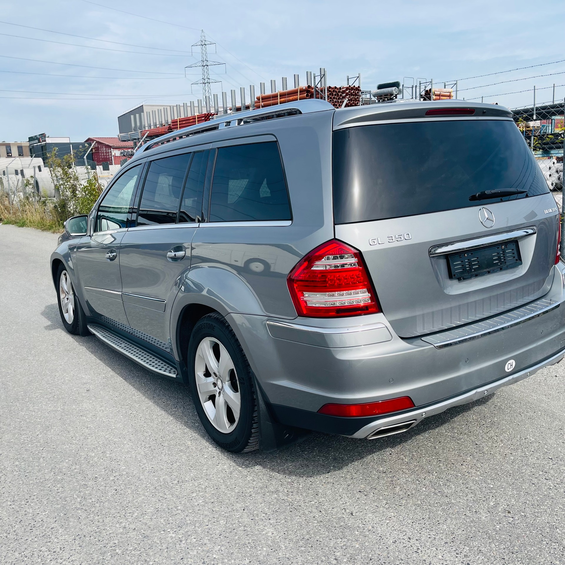 MERCEDES-BENZ GL 350 BlueTEC 4Matic 7G-TRONIC-image-4