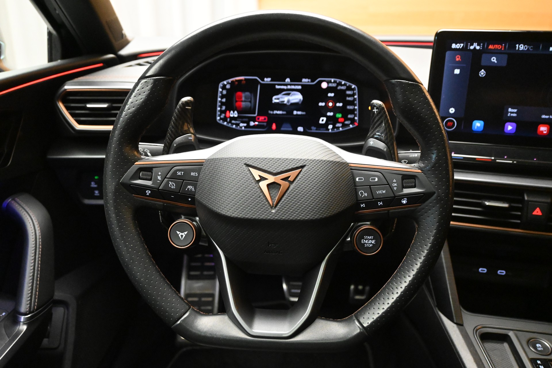 CUPRA LEON ST 2.0 TSI VZ DSG 4Drive-image-9