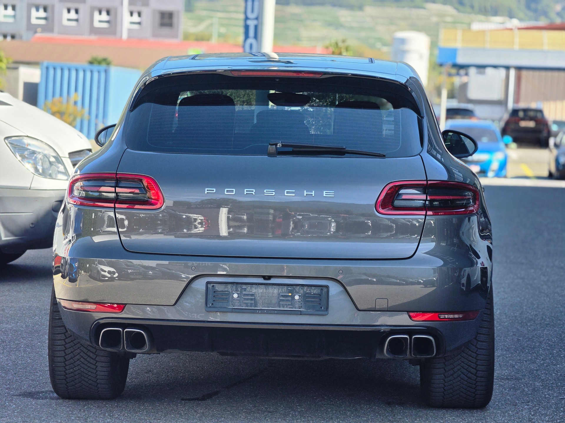PORSCHE Macan Turbo PDK-image-3