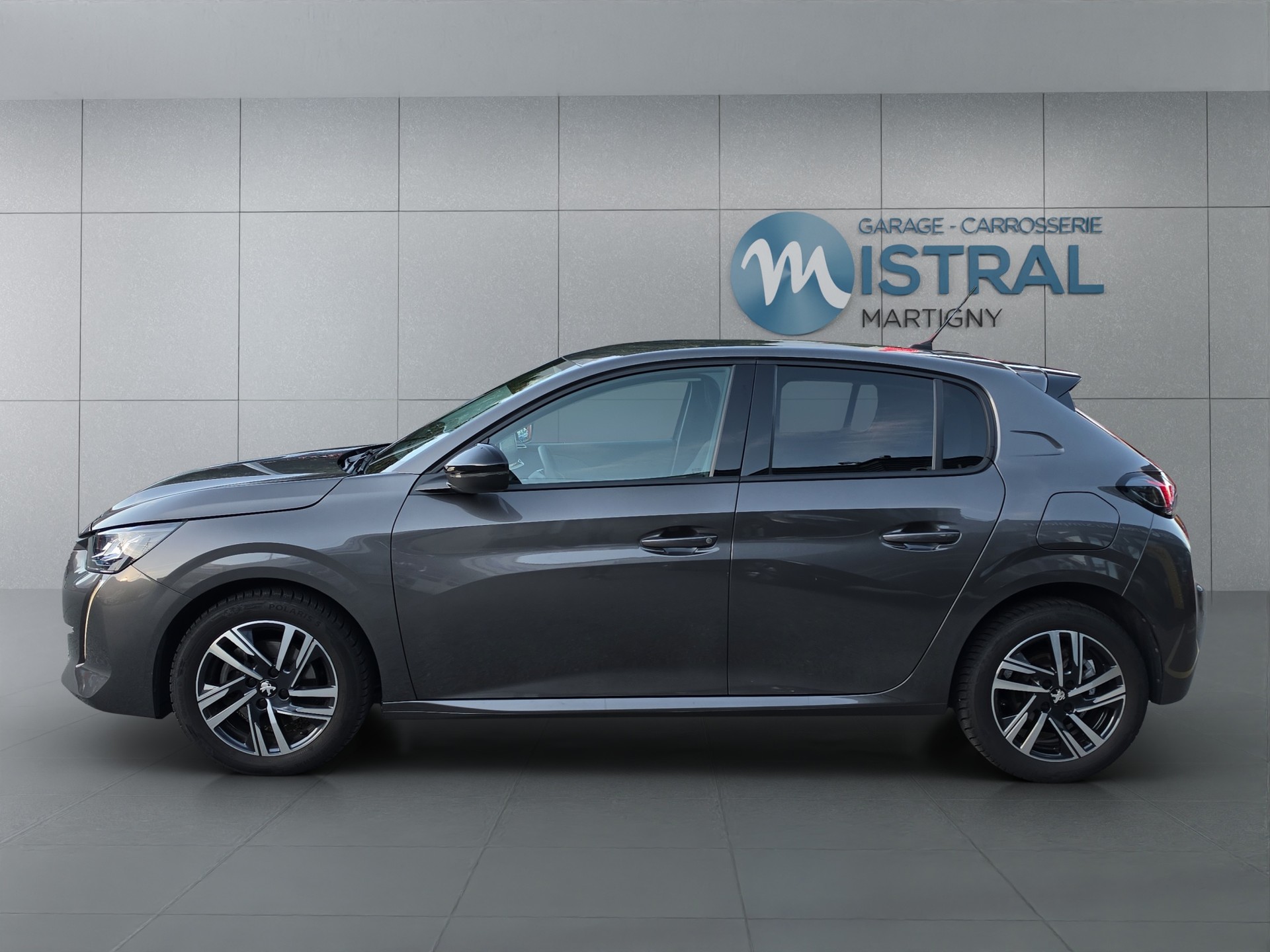 PEUGEOT 208 1.2 PureTech 100 Allure-showroom-element-1