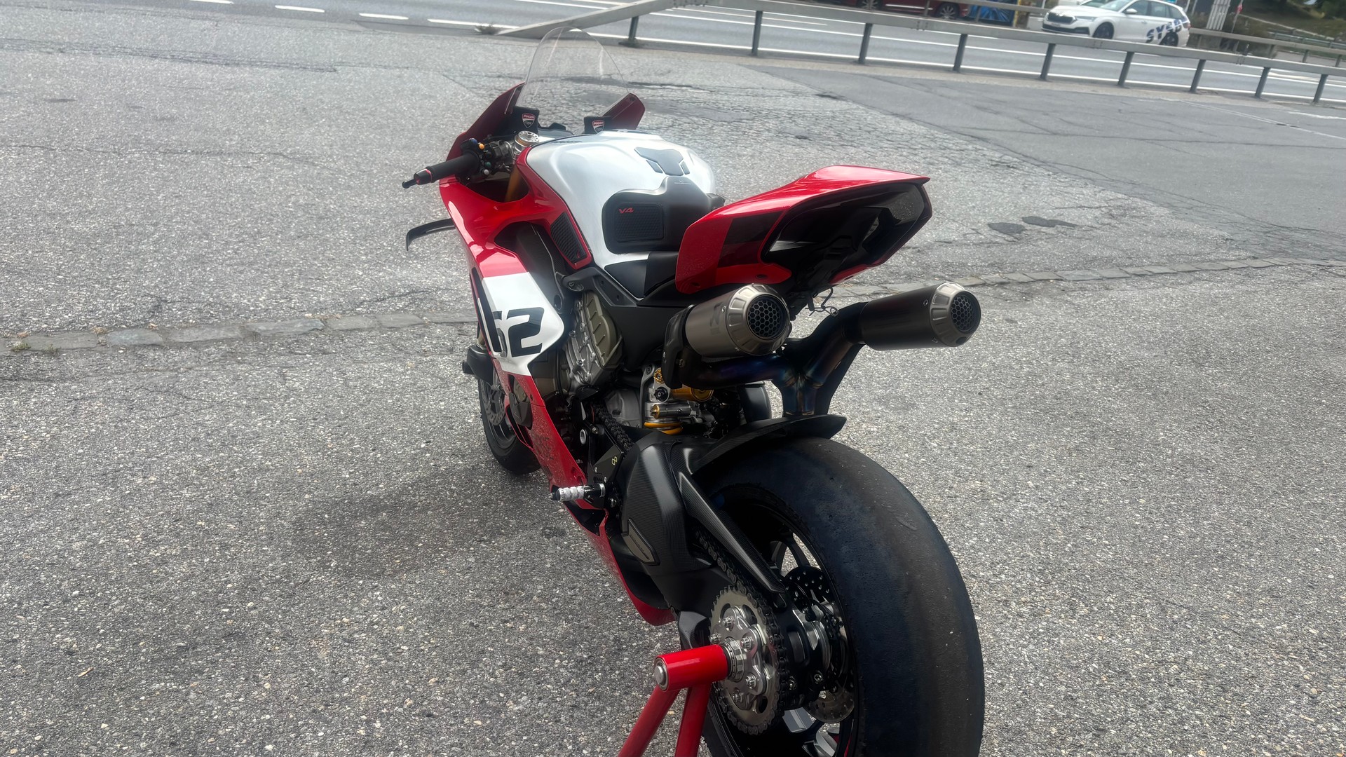 DUCATI Panigale V4 R-image-10