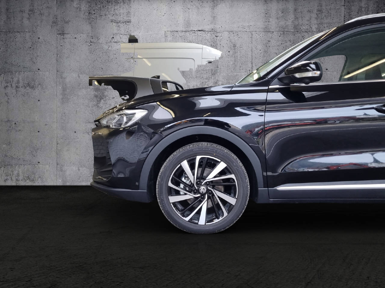 MG ZS 1.5 Hybrid+ Luxury-image-9