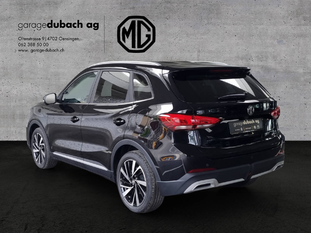 MG ZS 1.5 Hybrid+ Luxury-showroom-element-3