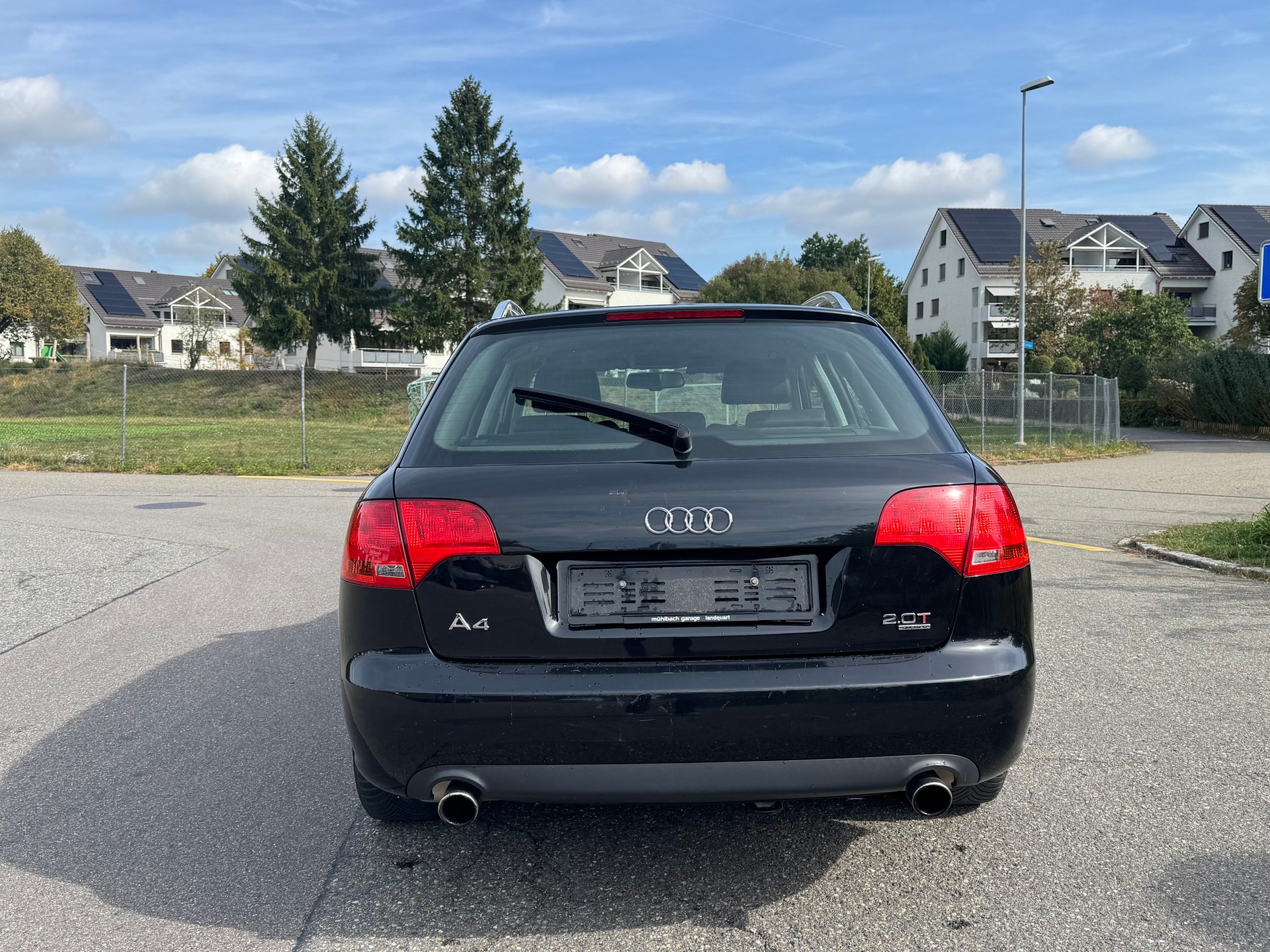 AUDI A4 Avant 2.0 Turbo FSI quattro-image-5