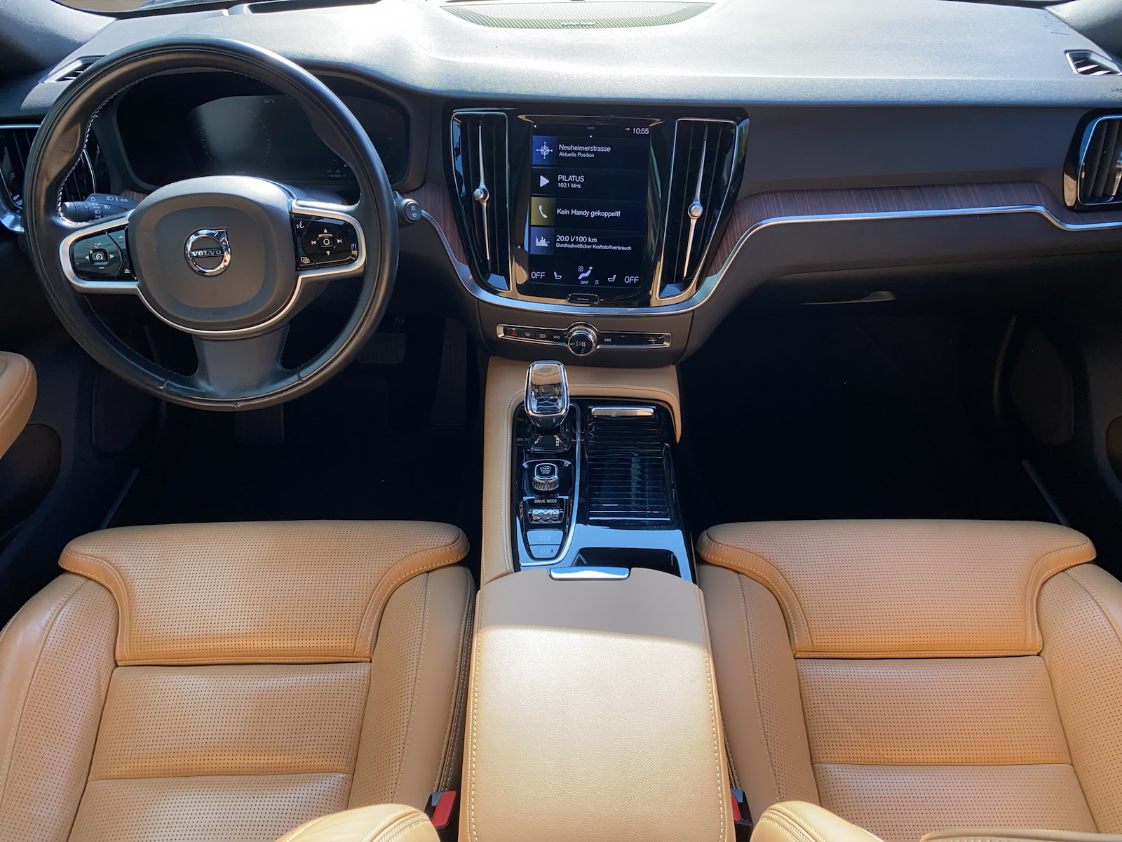 VOLVO V60 2.0 T8 TE Inscription eAWD-image-12