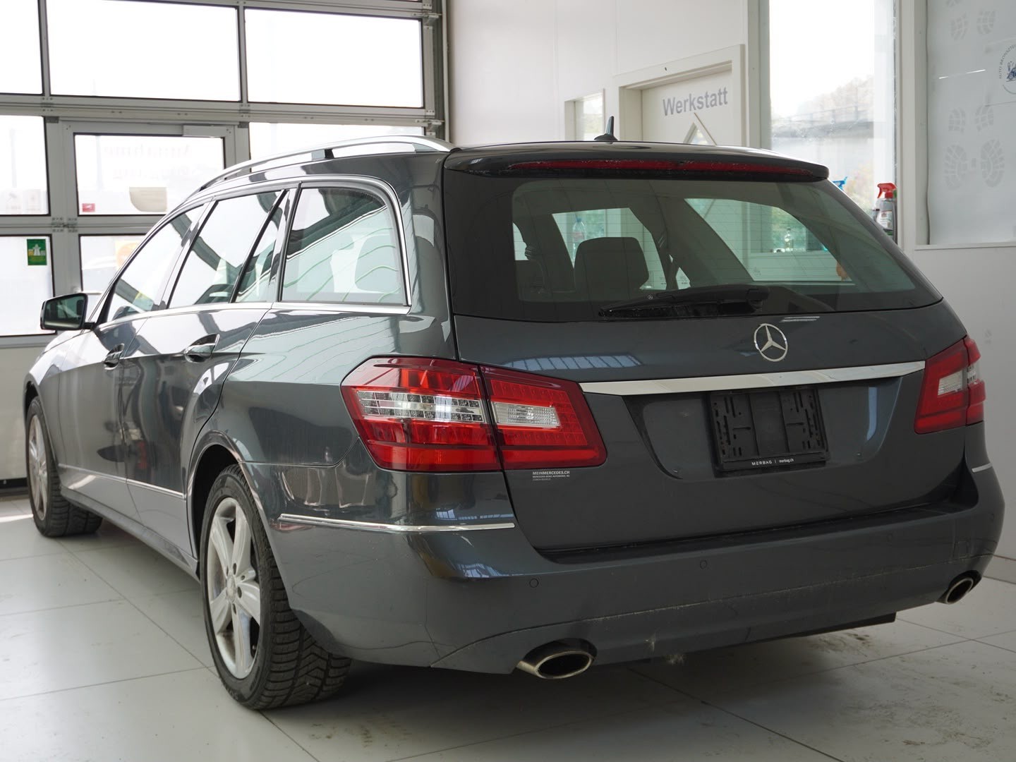 MERCEDES-BENZ E 350 Avantgarde 4Matic 7G-Tronic-image-1