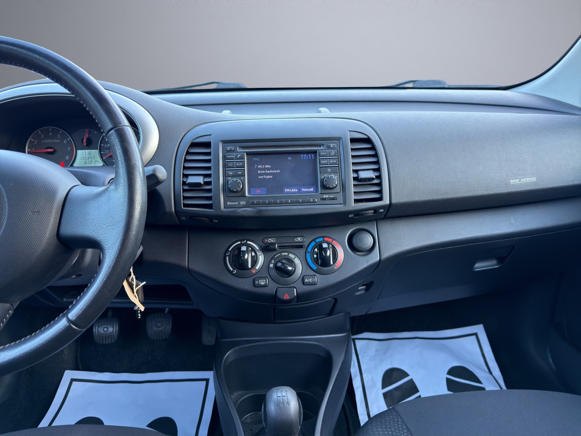 NISSAN Micra 1.2 i-Way-image-14