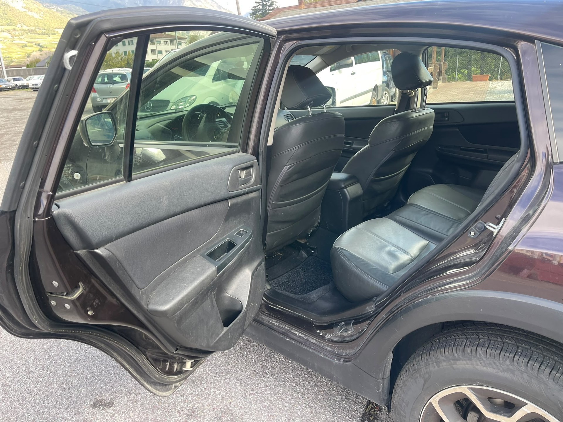 SUBARU XV 2.0 Swiss One AWD CVT-image-10