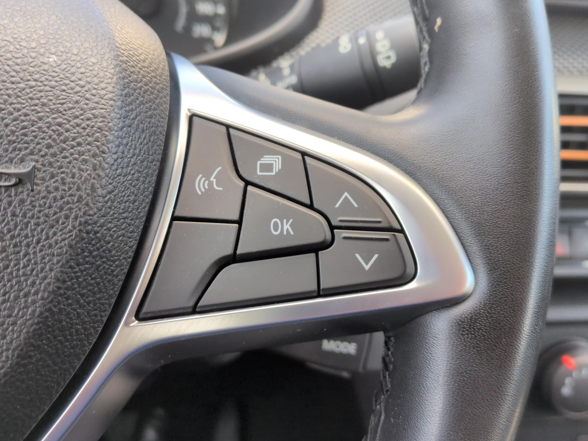 DACIA Sandero Stepway TCe 90 Comfort-image-19