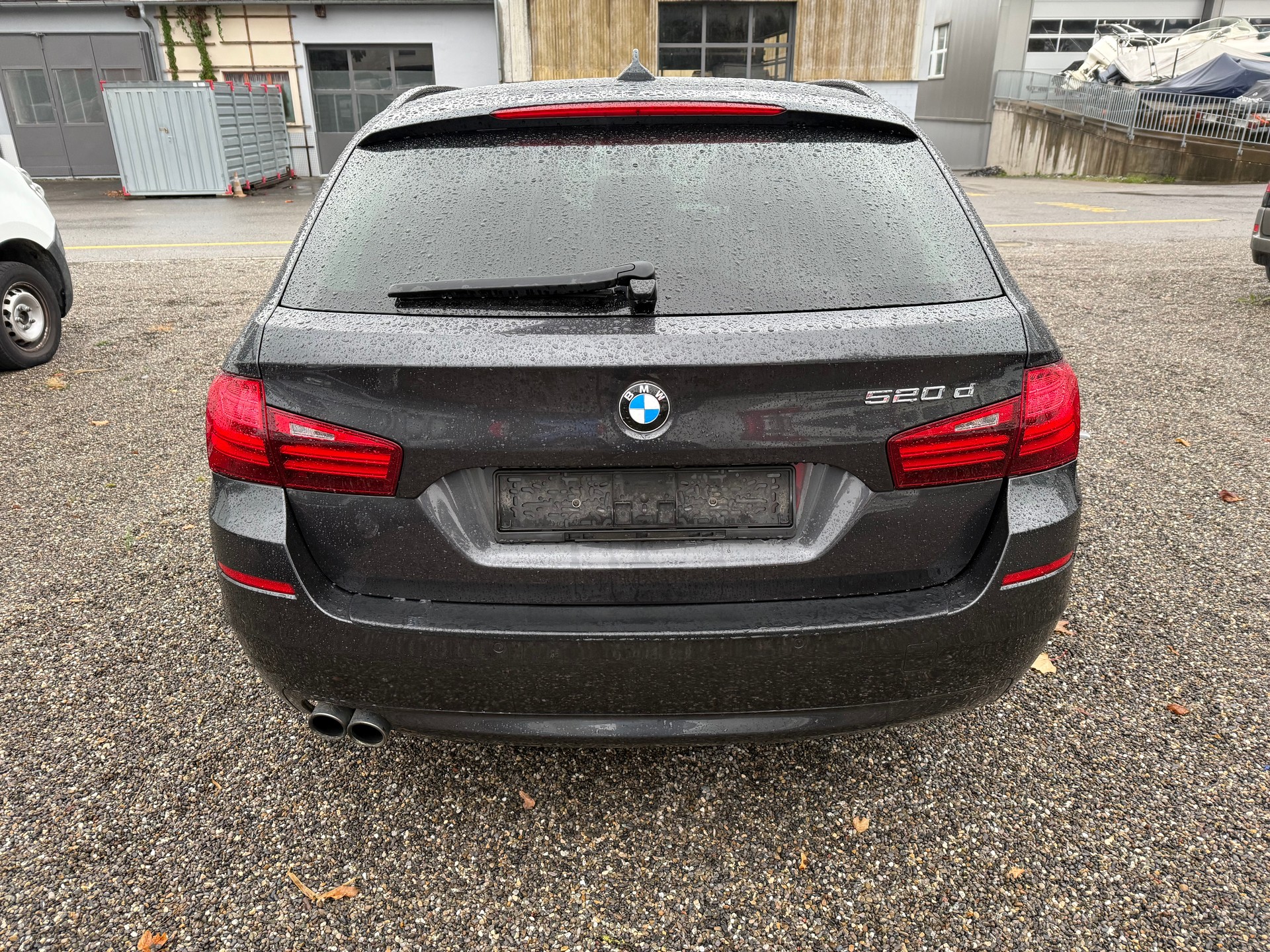 BMW 520d Touring Steptronic-image-4