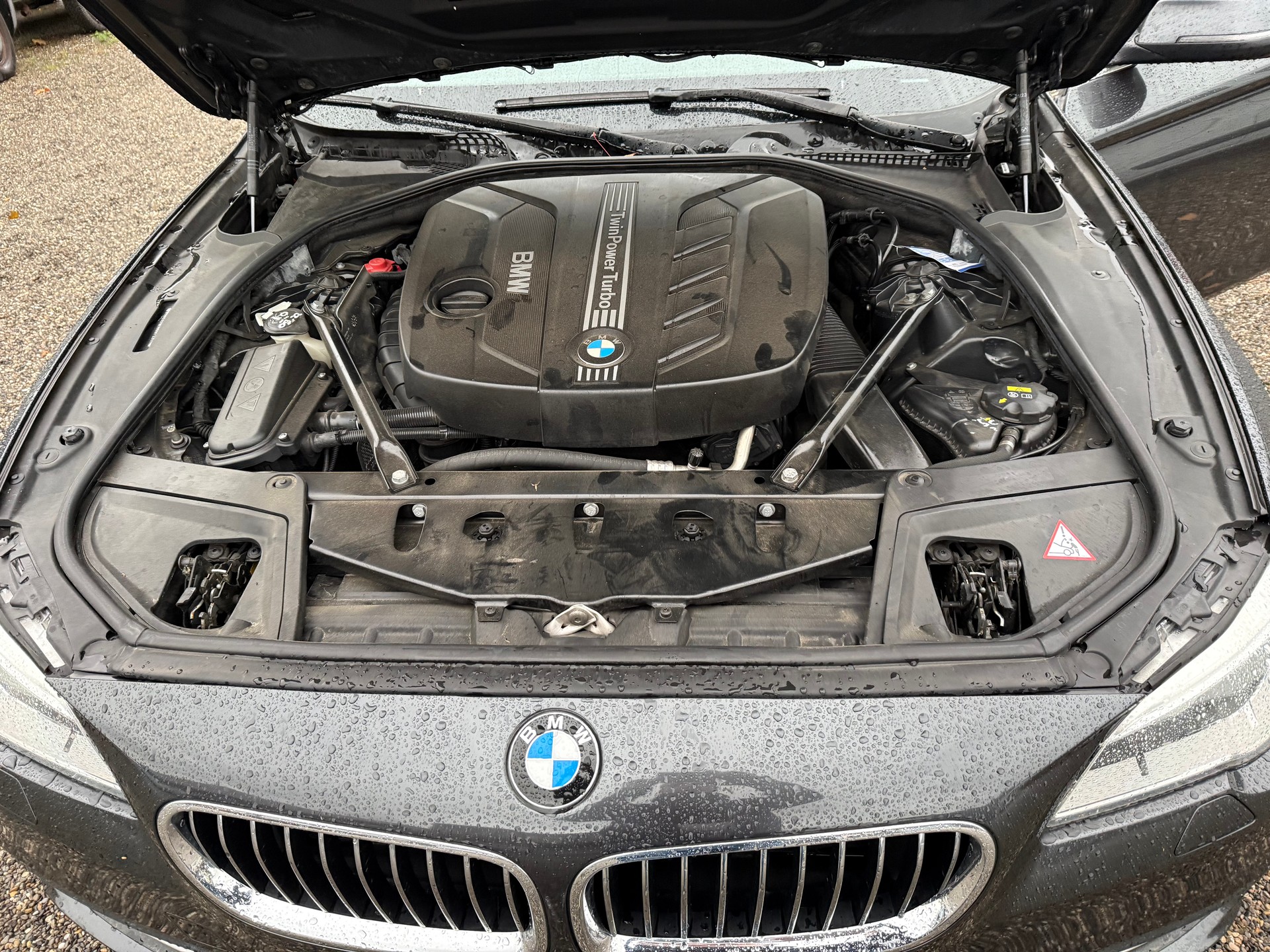 BMW 520d Touring Steptronic-image-10