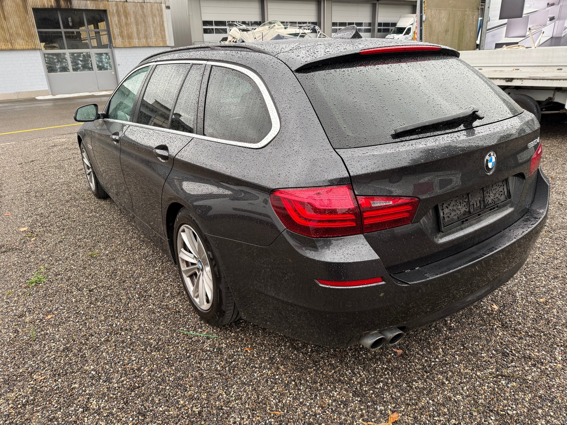 BMW 520d Touring Steptronic-image-5