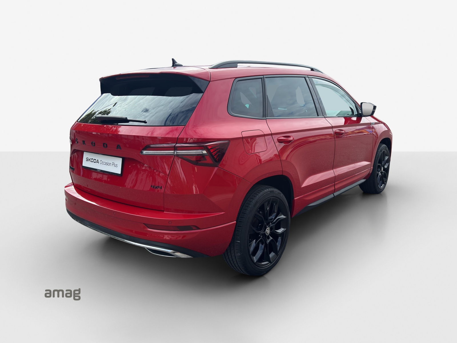 SKODA Karoq 2.0 TDI CR Sport Line 4x4 DSG-image-4