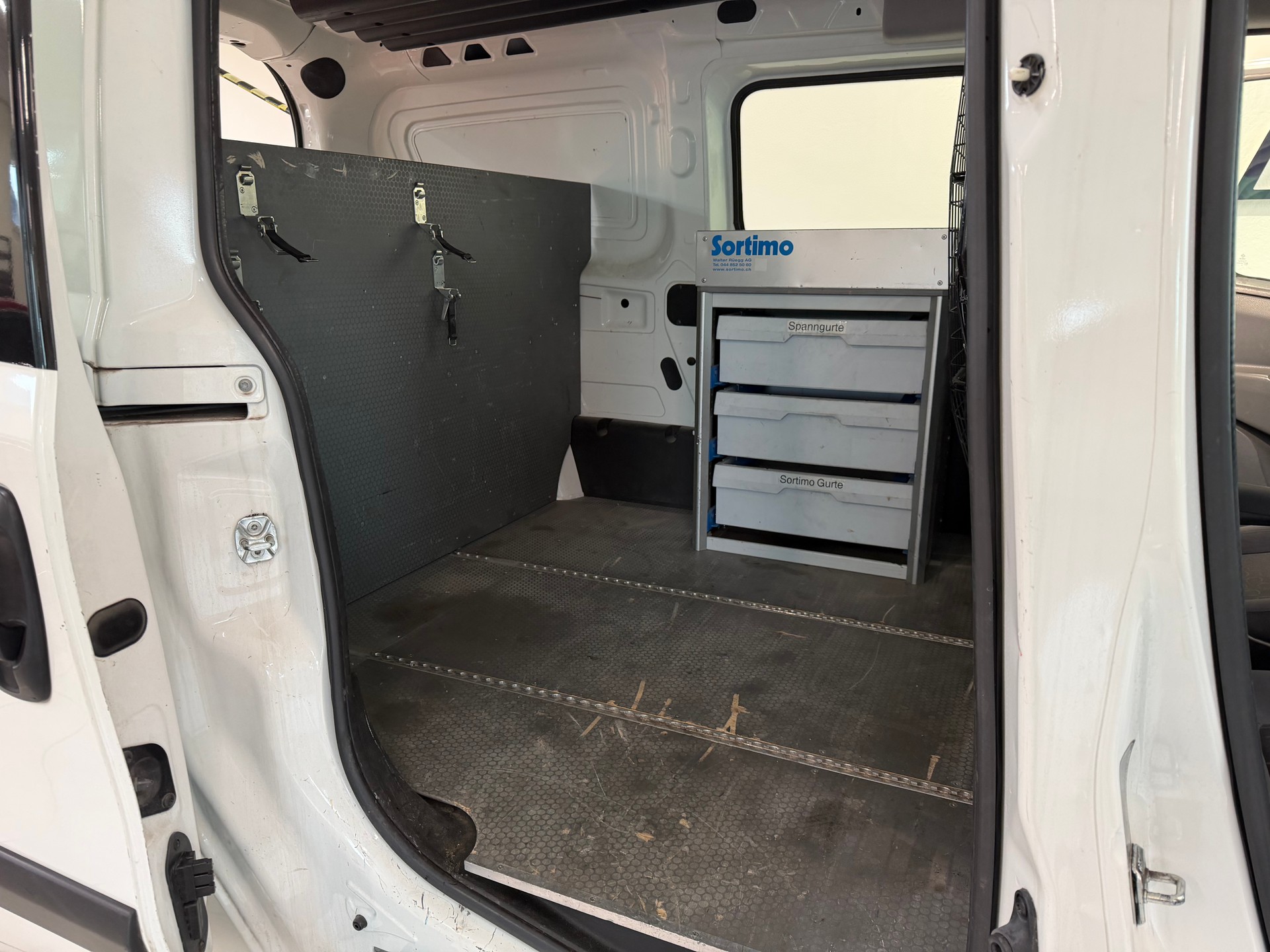 FIAT Doblò 1.4 Natural Power Cargo Swiss-image-13