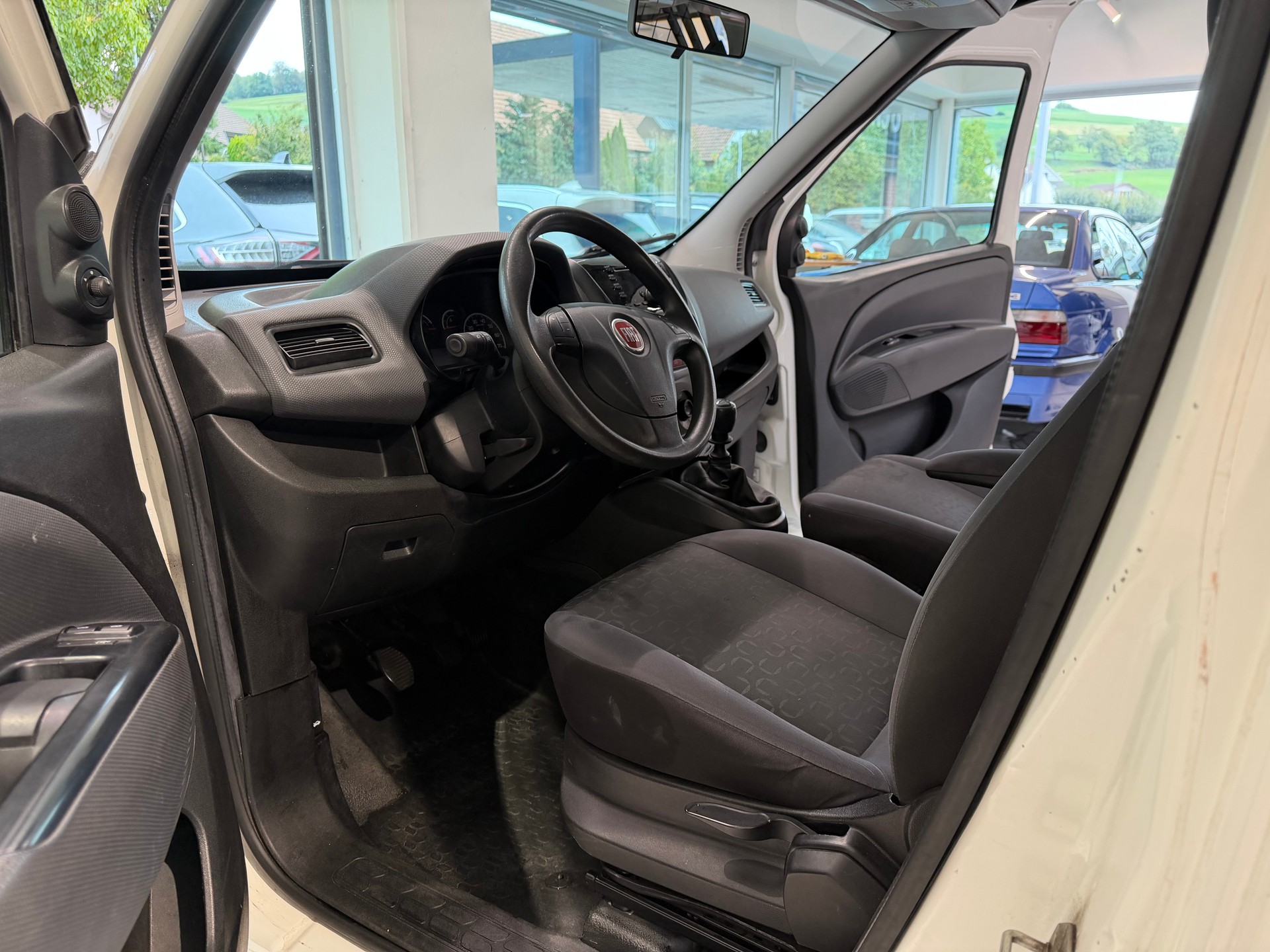 FIAT Doblò 1.4 Natural Power Cargo Swiss-image-7