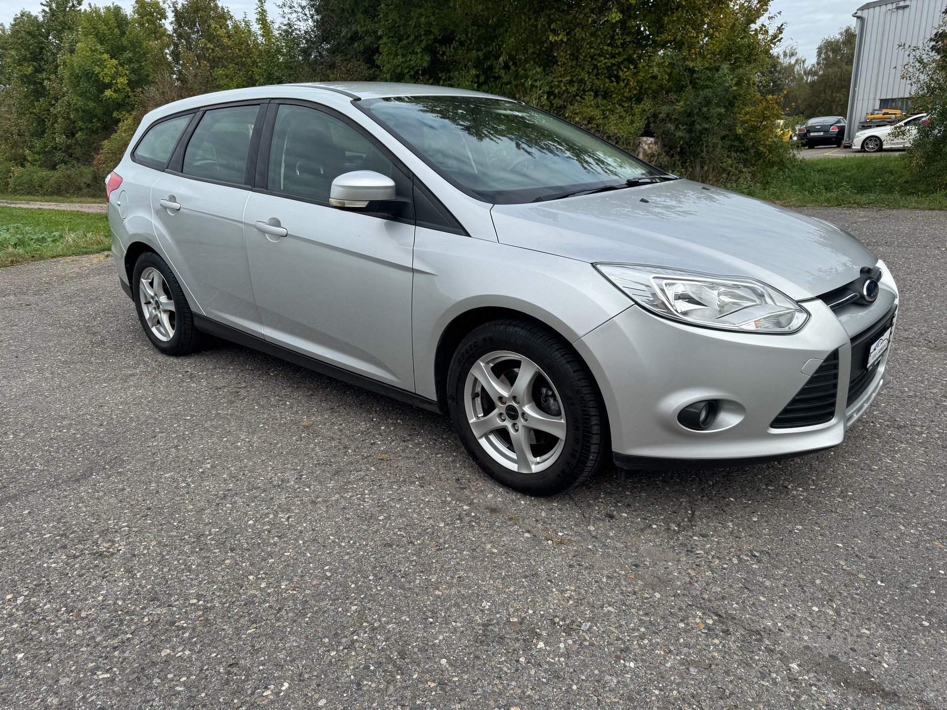 FORD Focus 1.6i VCT Carving-image-1