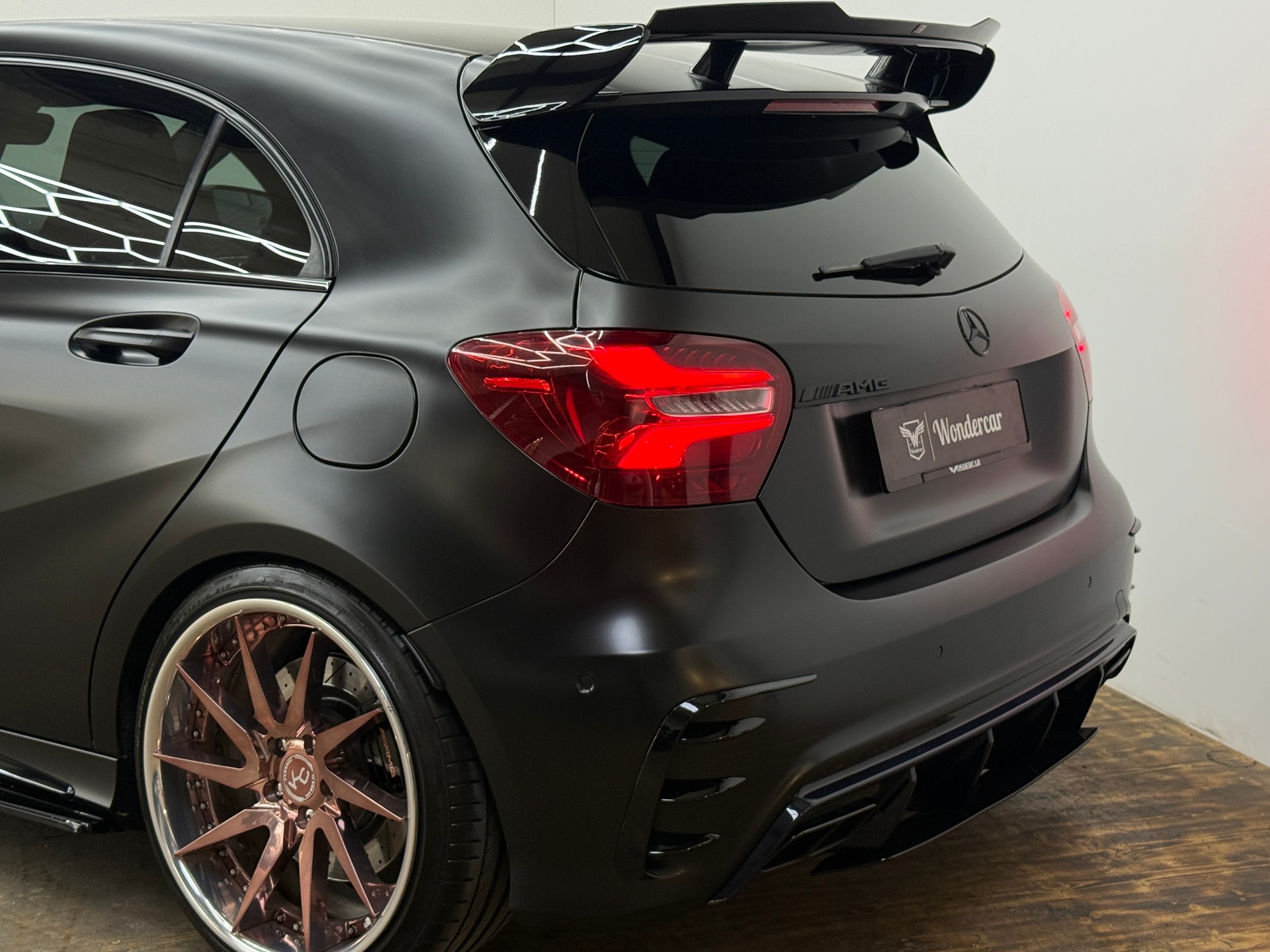 MERCEDES-BENZ A 45 AMG 4Matic Speedshift 7G-DCT-image-10