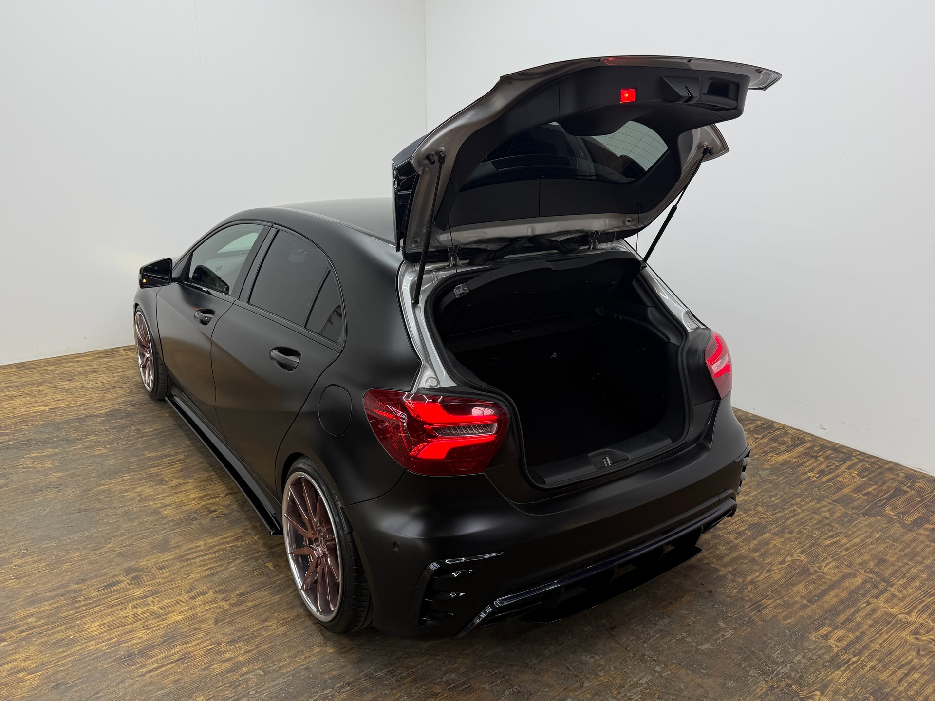 MERCEDES-BENZ A 45 AMG 4Matic Speedshift 7G-DCT-image-23