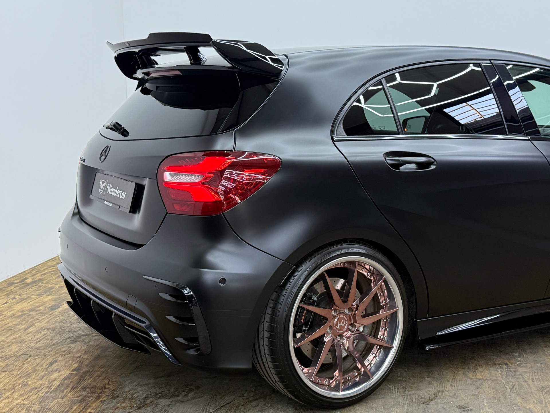 MERCEDES-BENZ A 45 AMG 4Matic Speedshift 7G-DCT-image-14