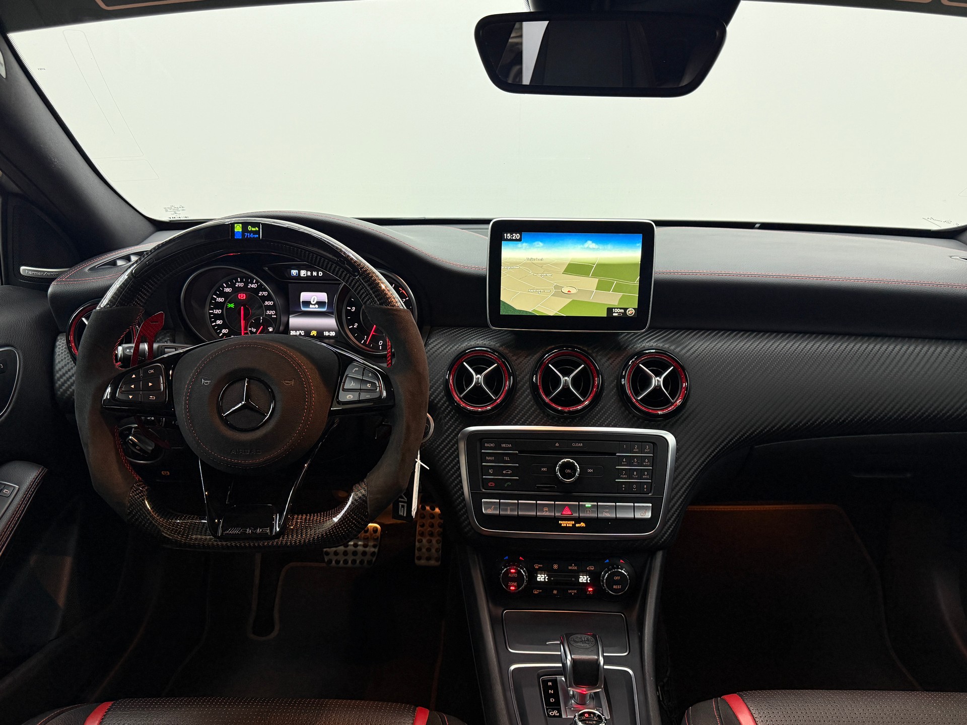 MERCEDES-BENZ A 45 AMG 4Matic Speedshift 7G-DCT-image-25