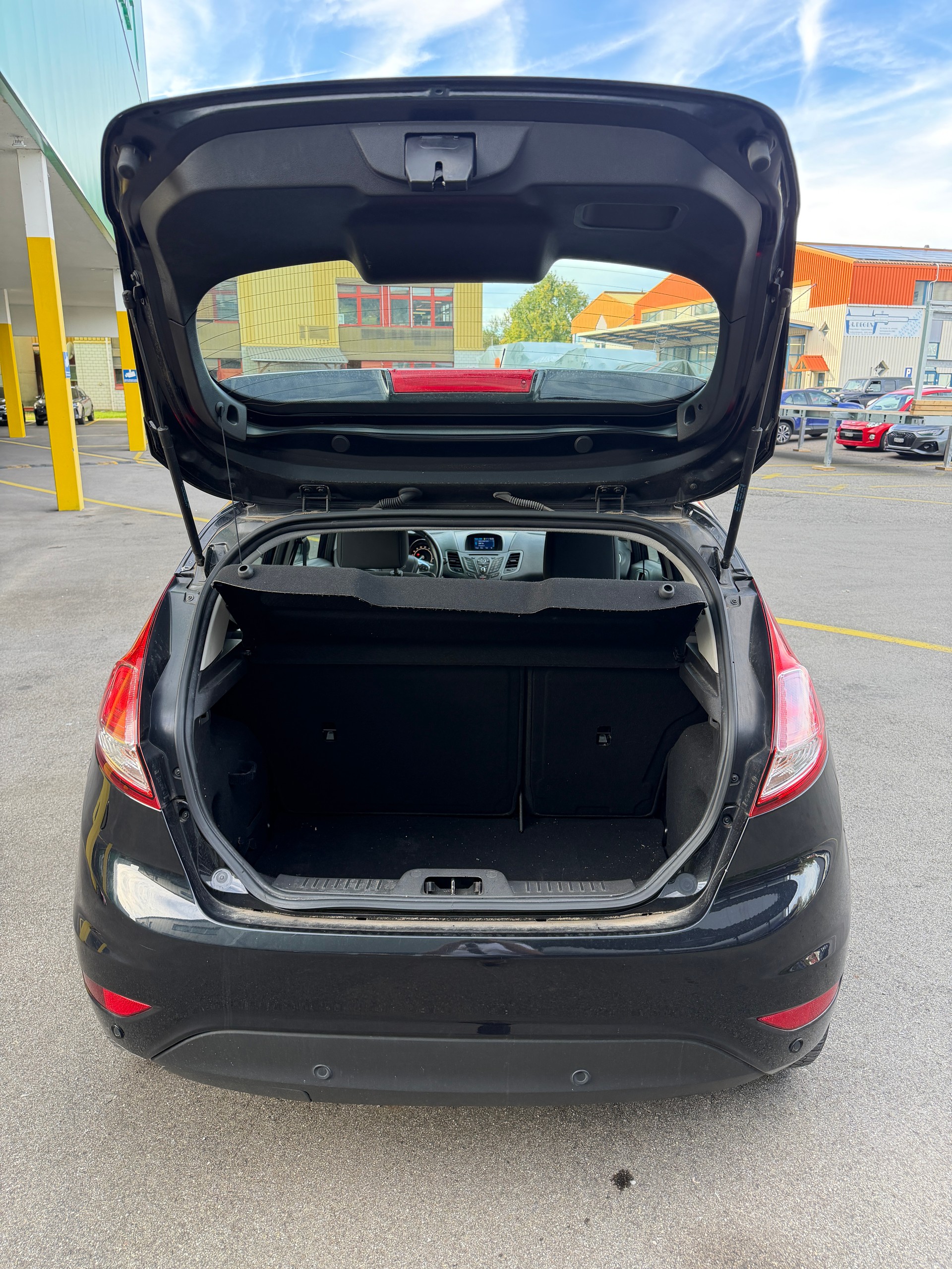 FORD Fiesta 1.0 SCTi Trend PowerShift-image-12