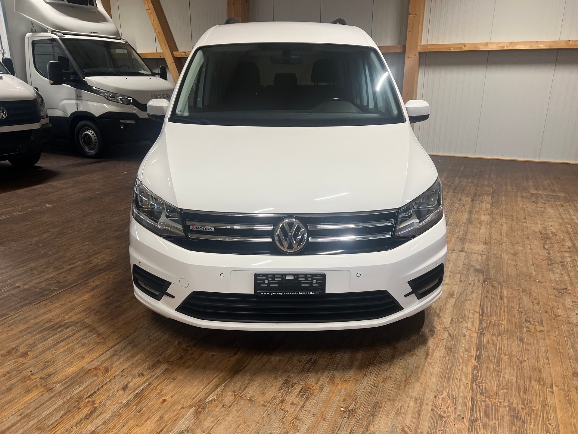 VW Caddy 2.0 TDI Comfortline 4Motion DSG-image-1