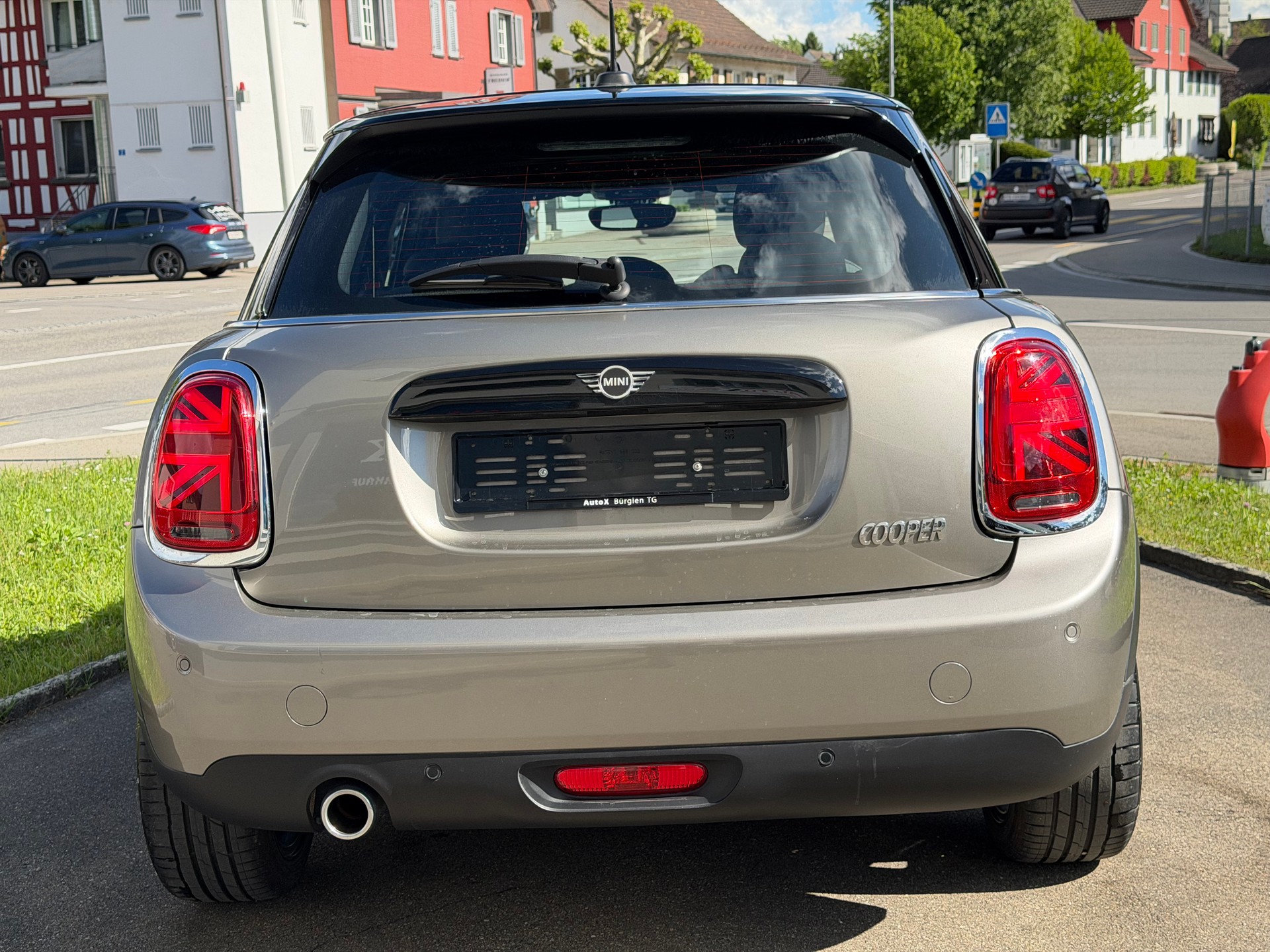 MINI Cooper Steptronic DKG-image-7