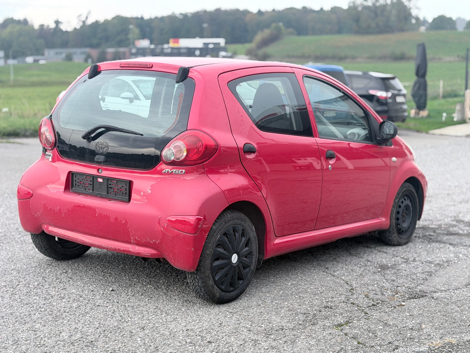 TOYOTA Aygo 1.0 Linea Sol-image-4