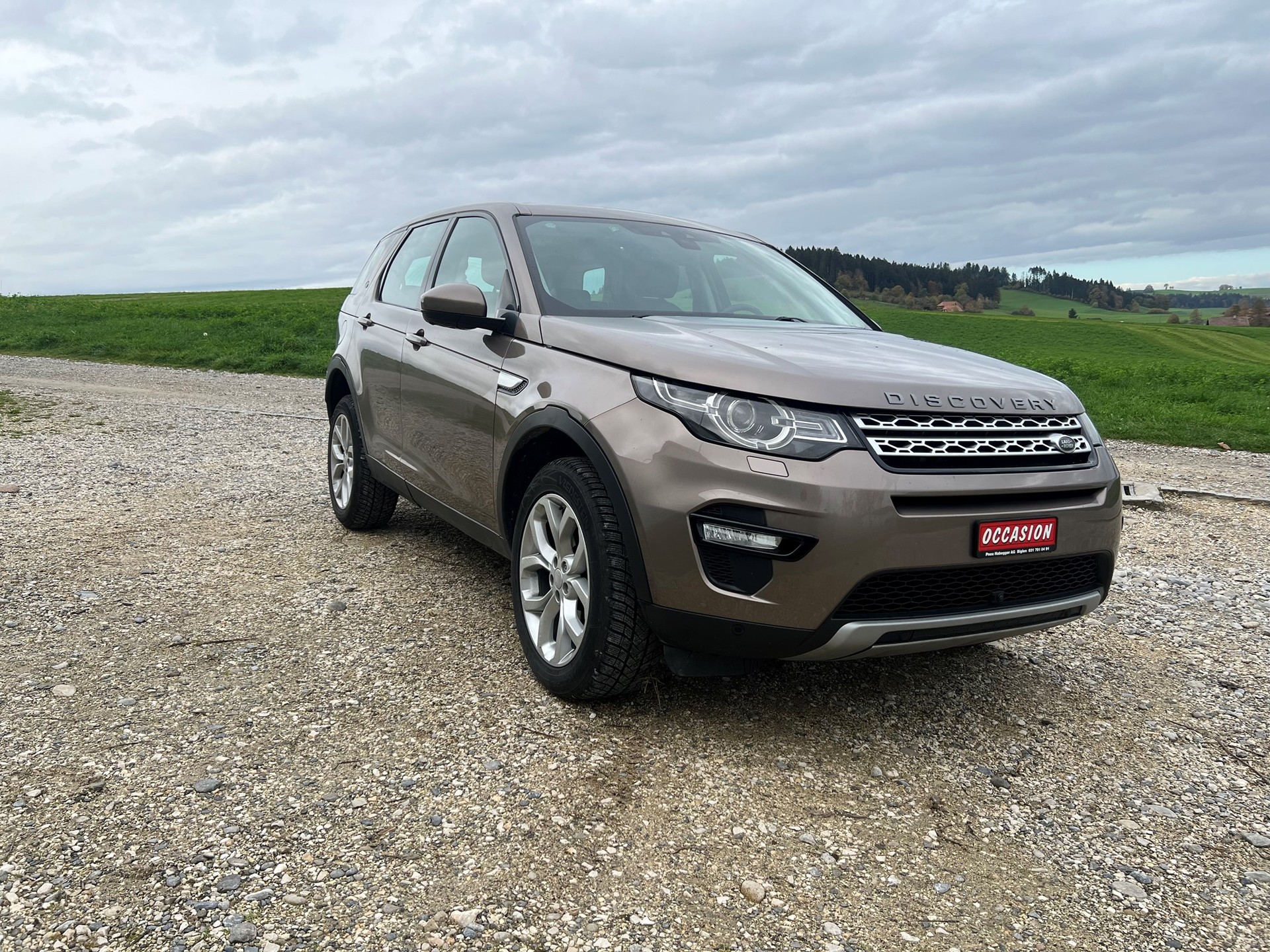 LAND ROVER Discovery Sport 2.0 TD4 HSE-image-3
