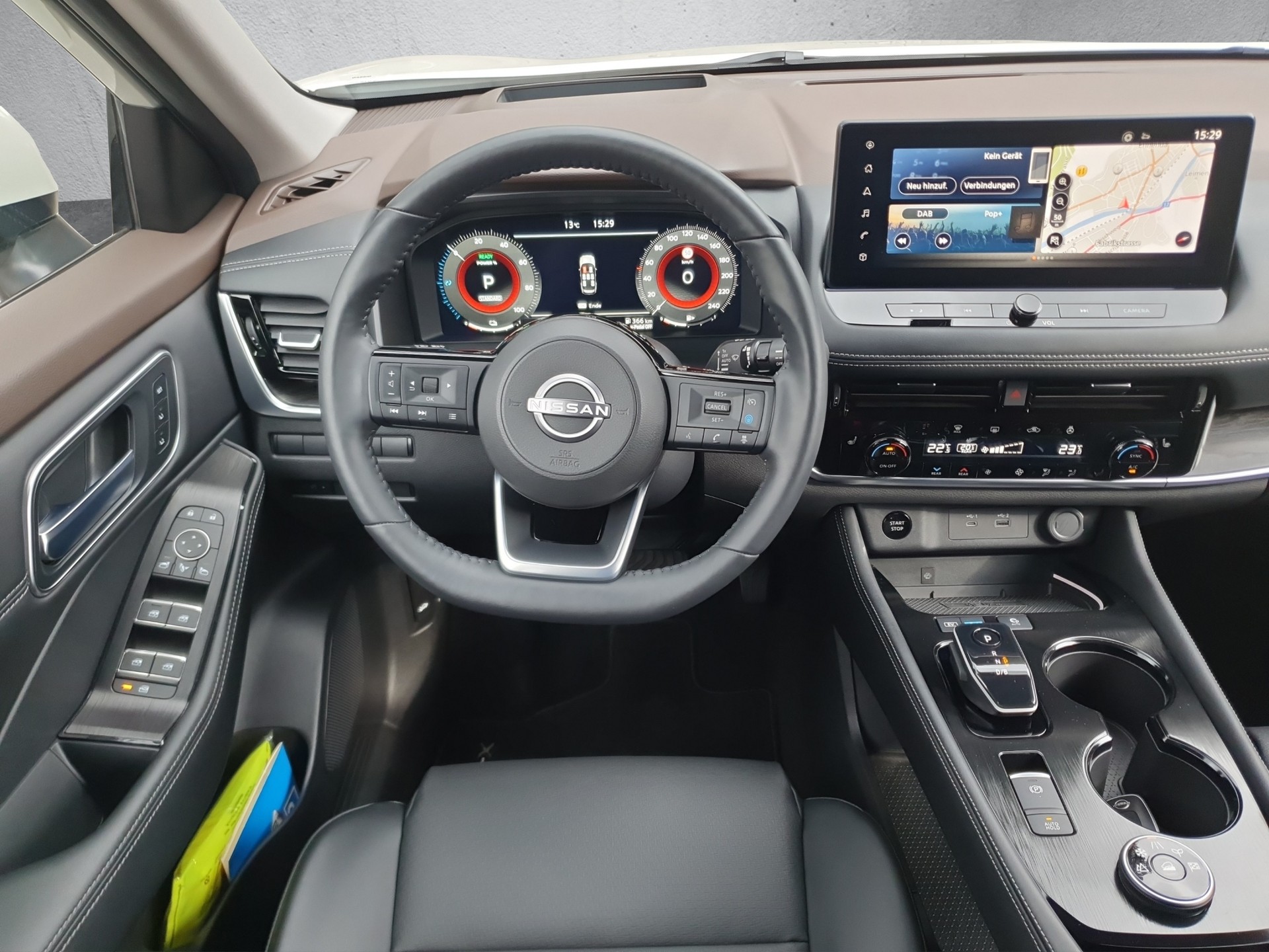 NISSAN X-Trail 1.5 VC-T e-Power 4WD 7 Sitze Tekna-image-12