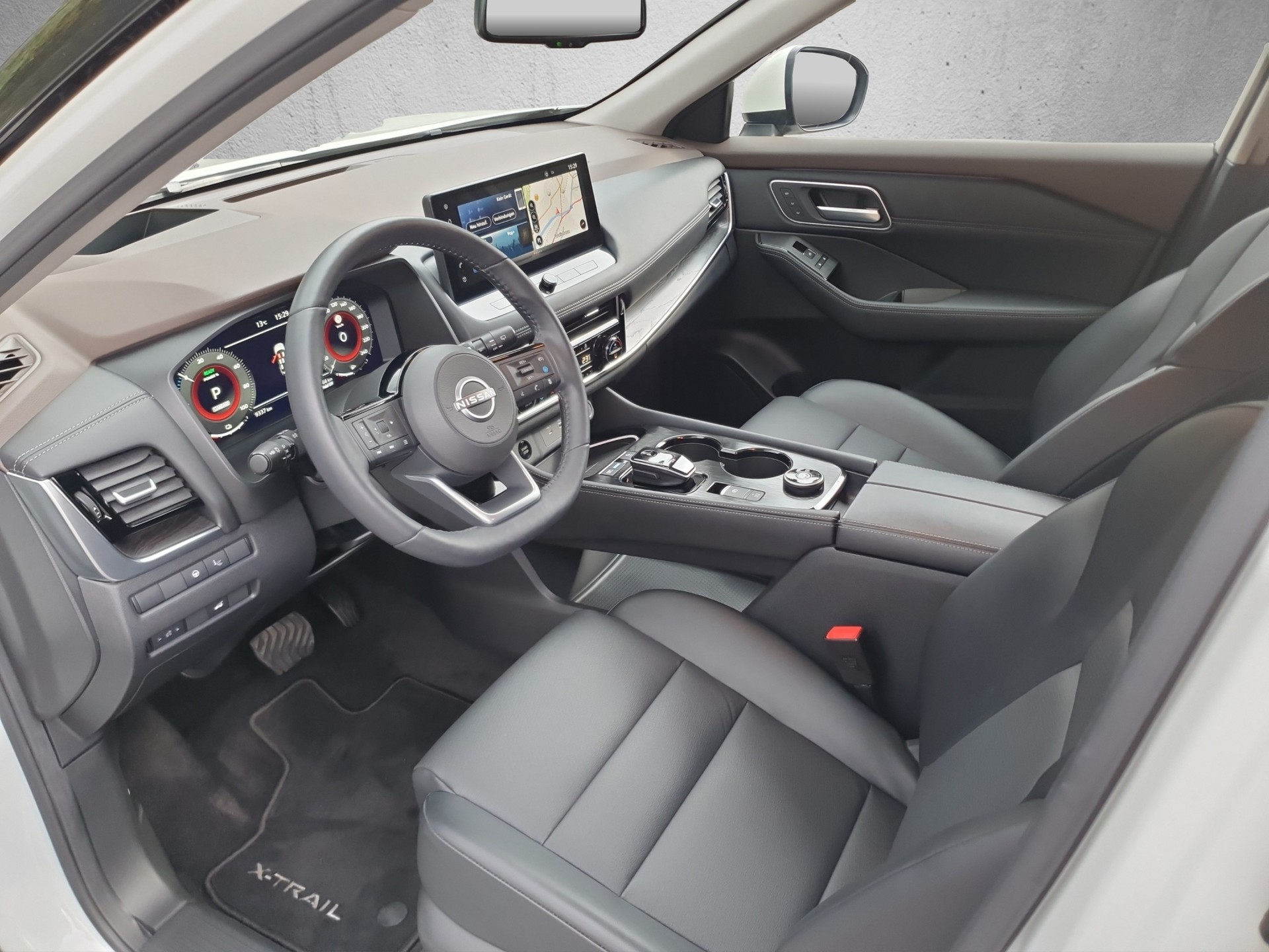 NISSAN X-Trail 1.5 VC-T e-Power 4WD 7 Sitze Tekna-image-9