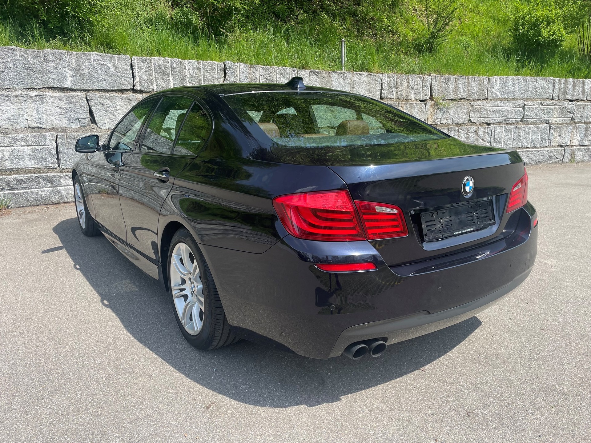 BMW 528i xDrive M-Sportpaket Steptronic-image-3