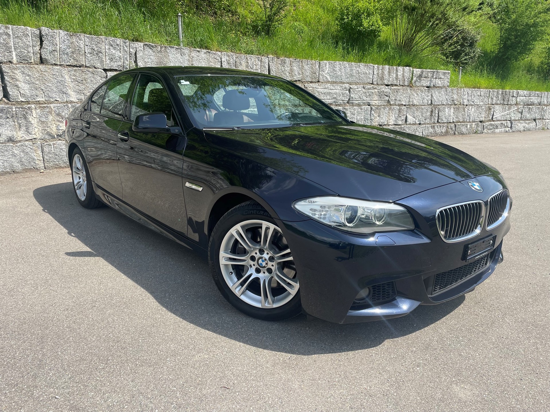BMW 528i xDrive M-Sportpaket Steptronic-image-1