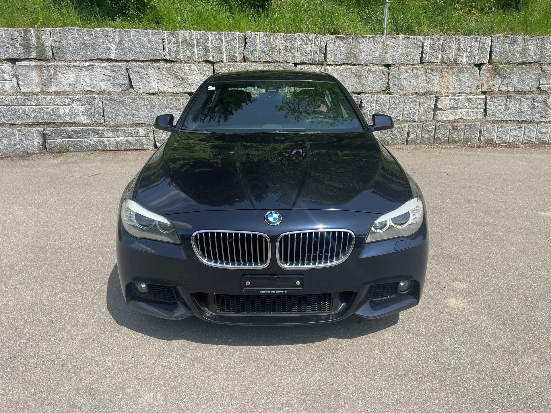 BMW 528i xDrive M-Sportpaket Steptronic-image-11