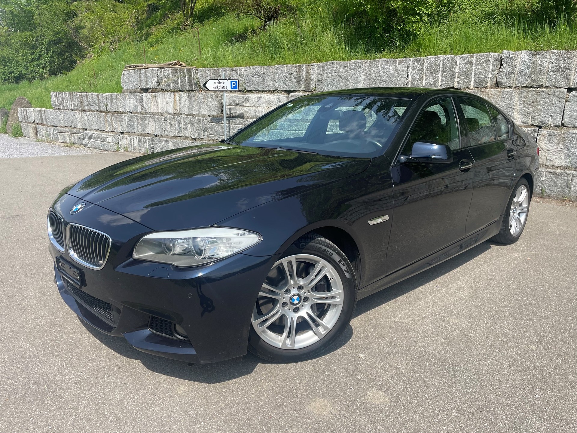 BMW 528i xDrive M-Sportpaket Steptronic-image-0