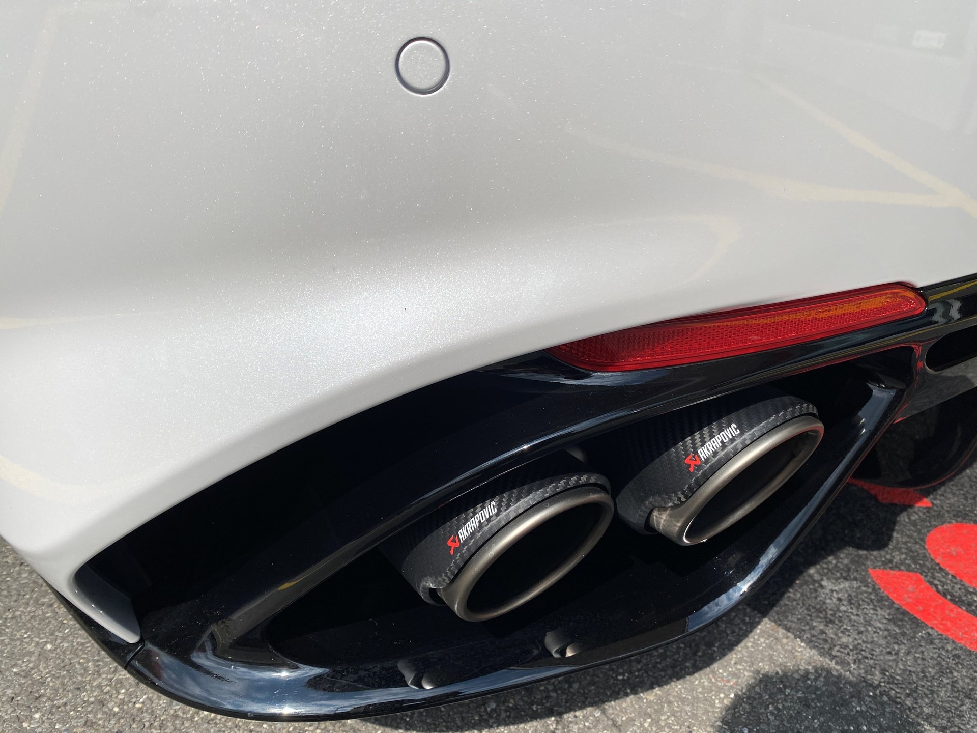 ALFA ROMEO Giulia 2.9 V6 Quadrifoglio Racing Edt Nr.7 Automatic-image-13