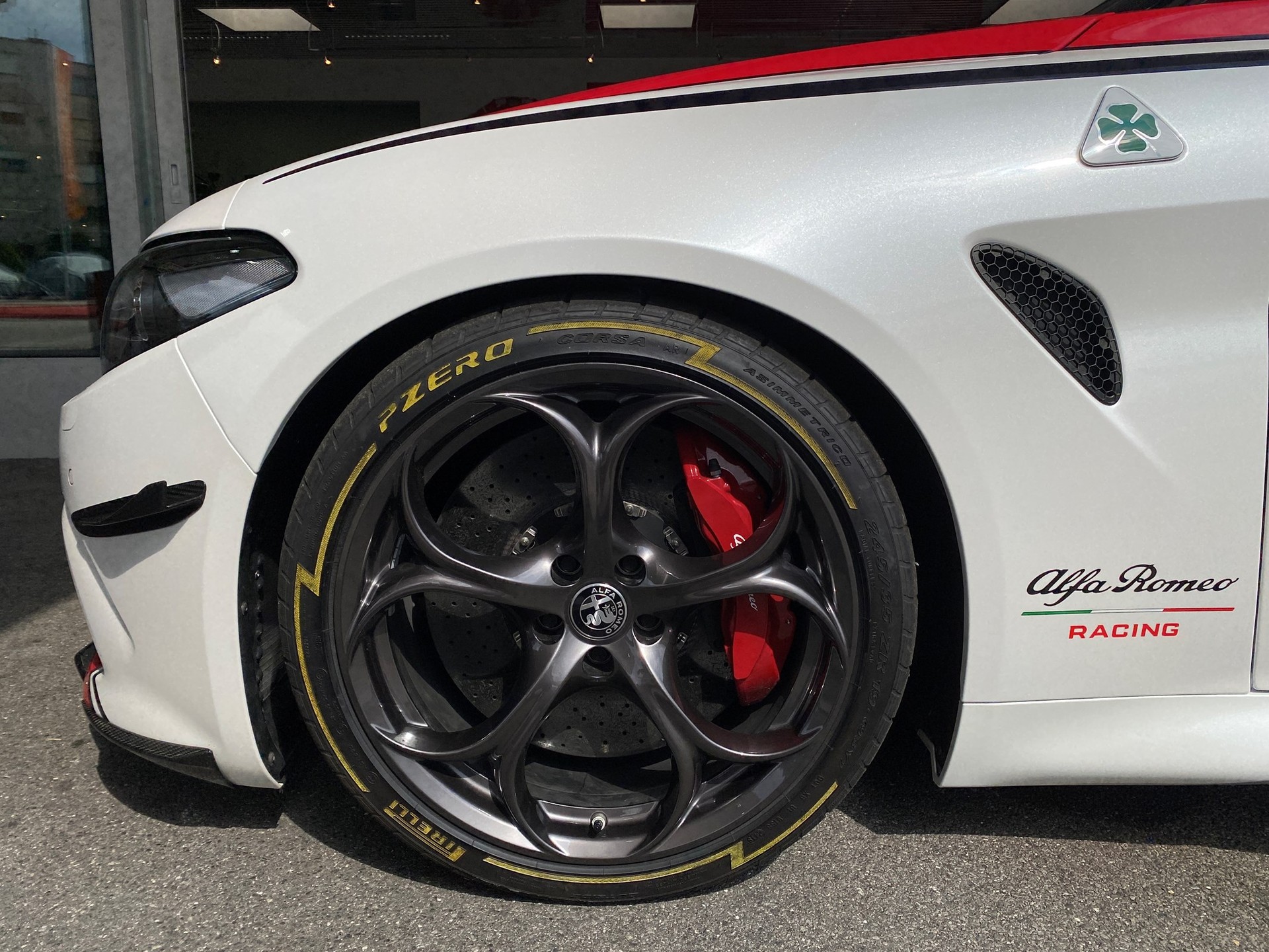 ALFA ROMEO Giulia 2.9 V6 Quadrifoglio Racing Edt Nr.7 Automatic-image-15