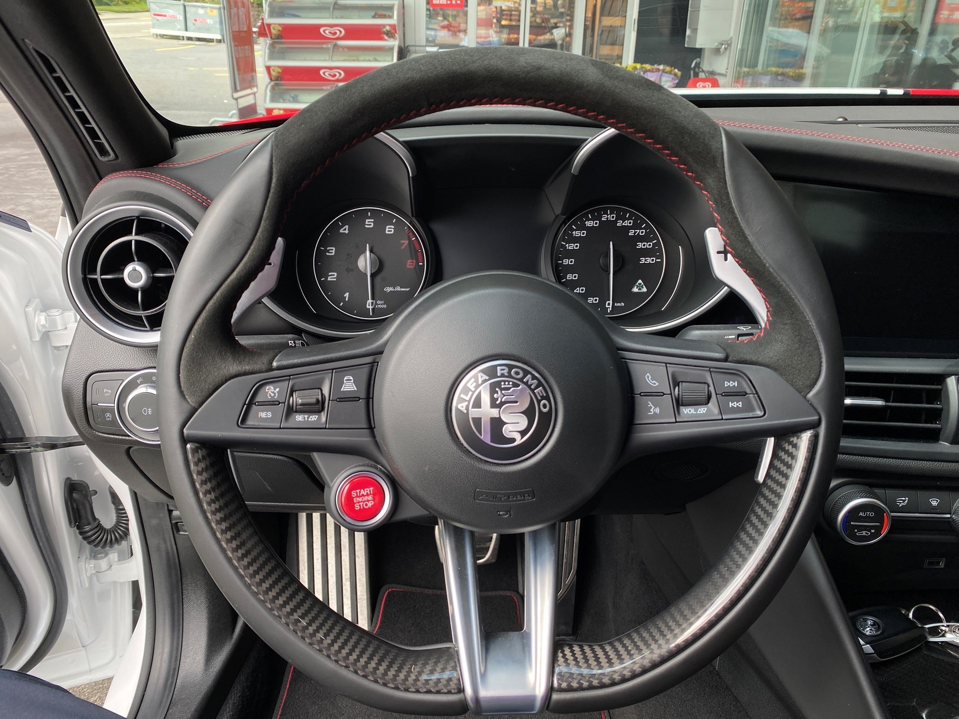 ALFA ROMEO Giulia 2.9 V6 Quadrifoglio Racing Edt Nr.7 Automatic-image-6