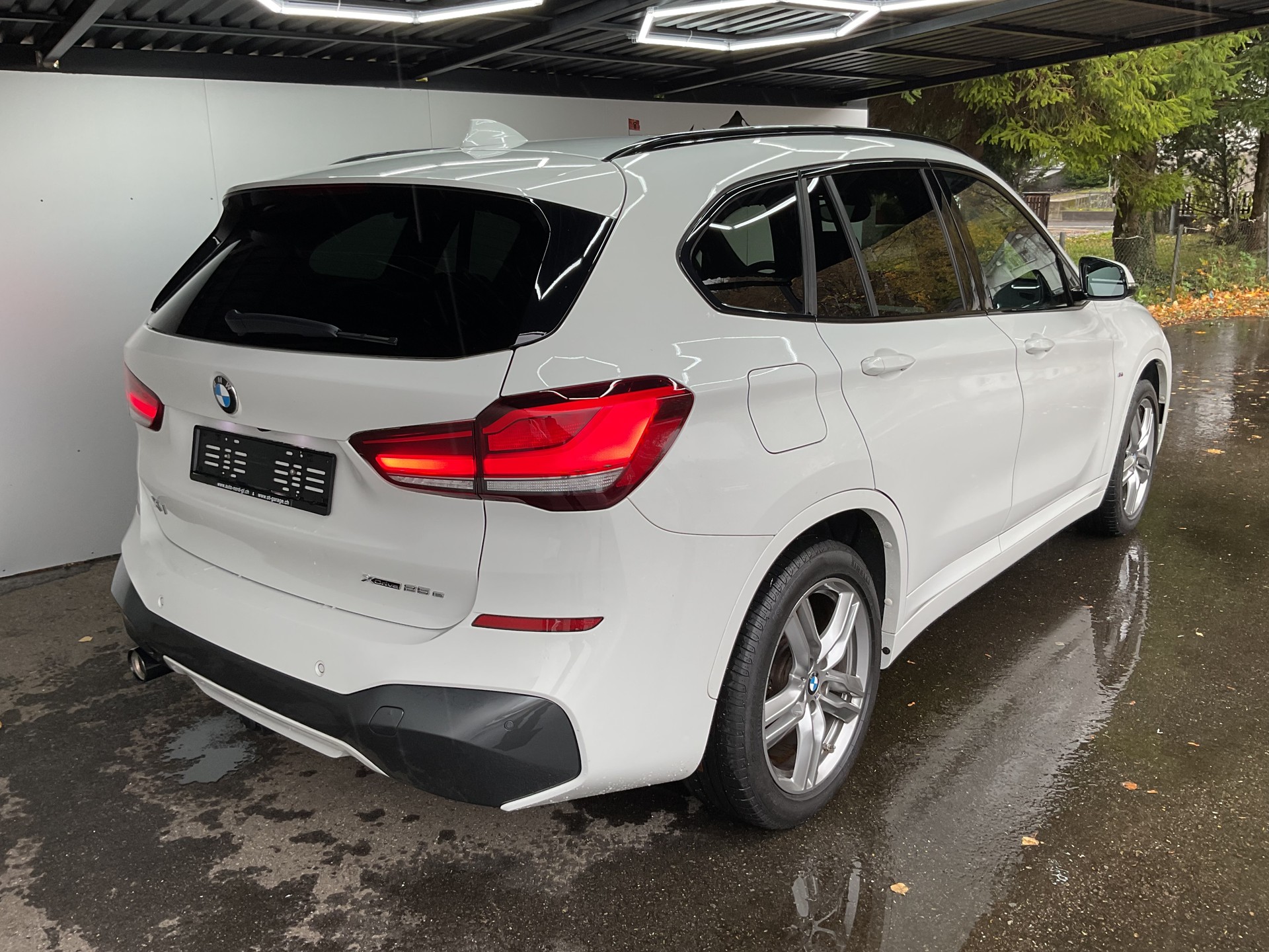 BMW X1 xDrive 25e M Sport Steptronic-image-5